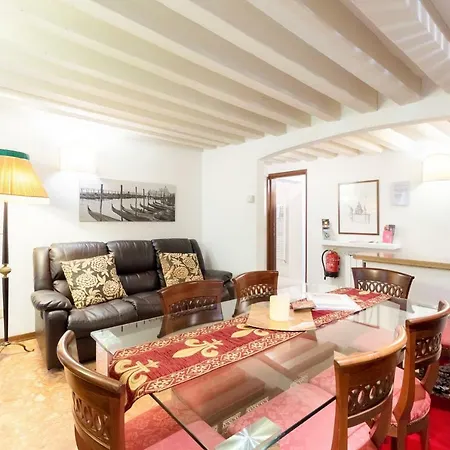 Apartment Ca' Del Carro Family Venice