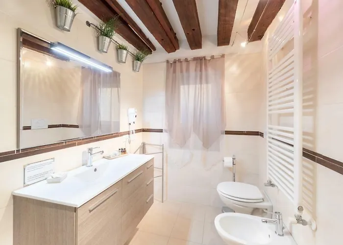 Ca' Del Carro Family