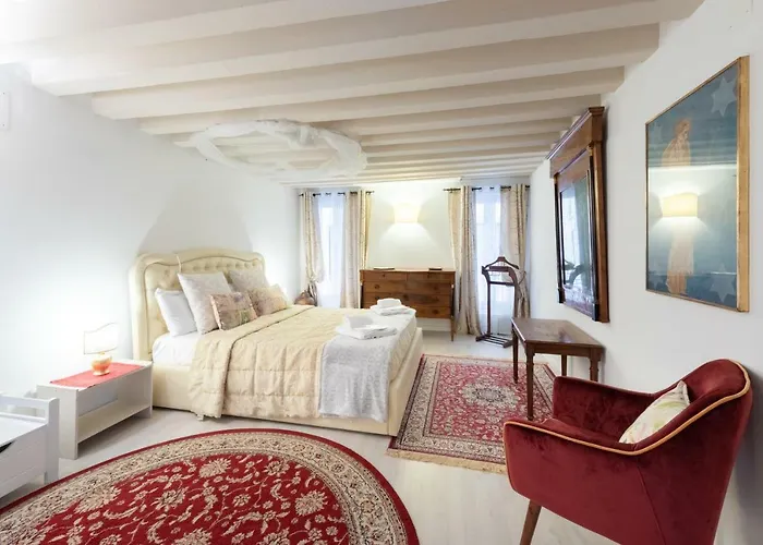 Ca' Del Carro Family